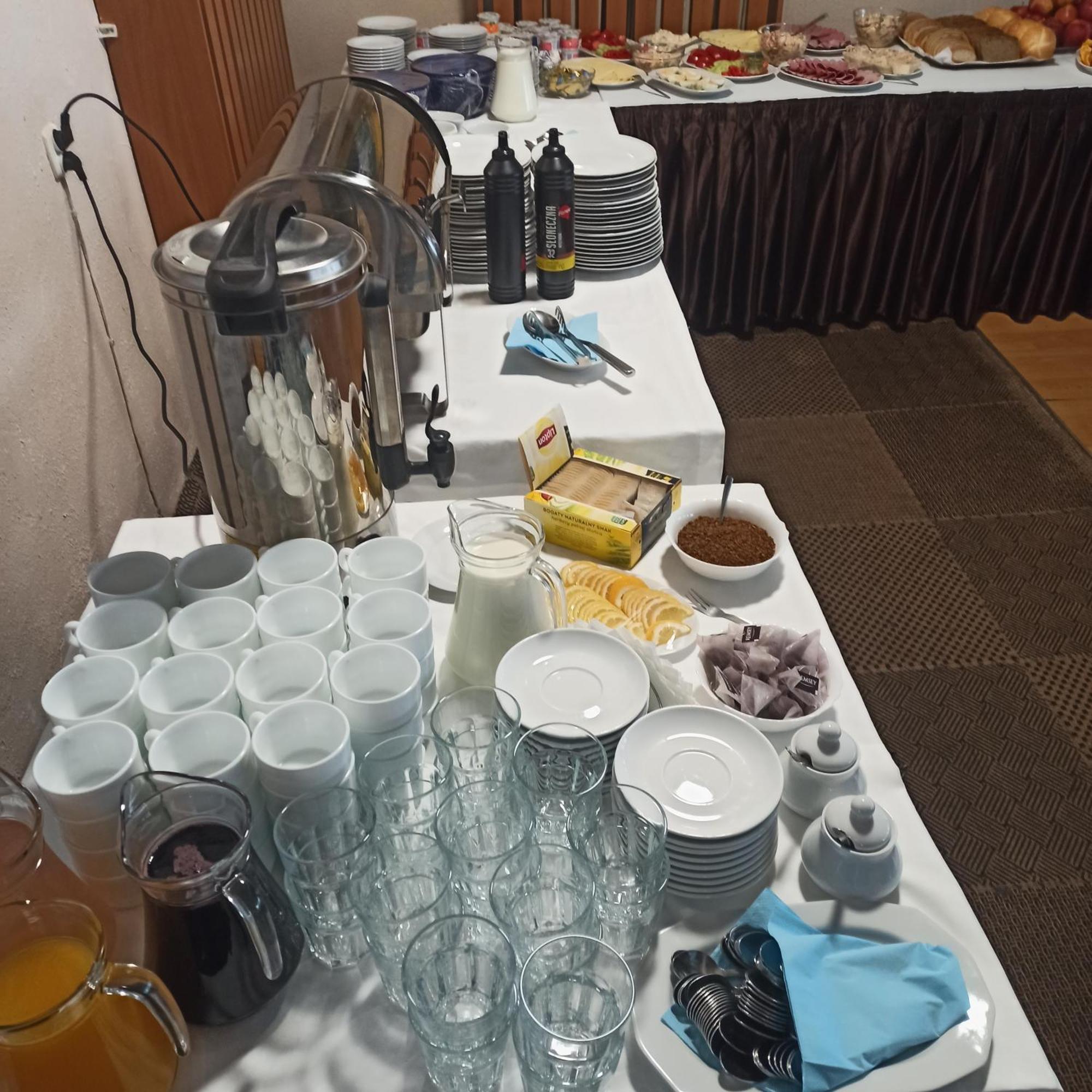 Hotel Turystyczny Белосток Экстерьер фото